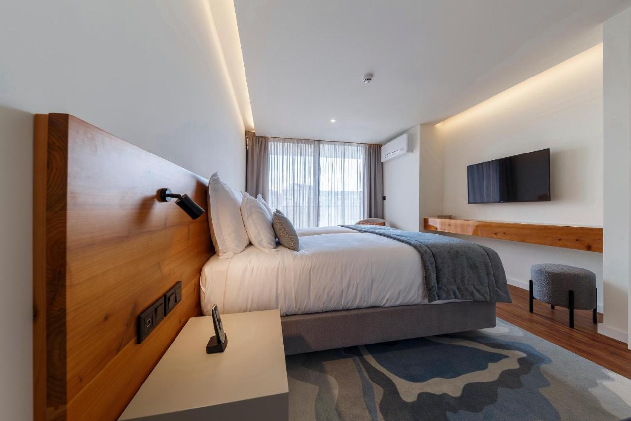 The Shipyard - Angra Aparthotel อังกรา ดู เอโรอิสโม ภายนอก รูปภาพ