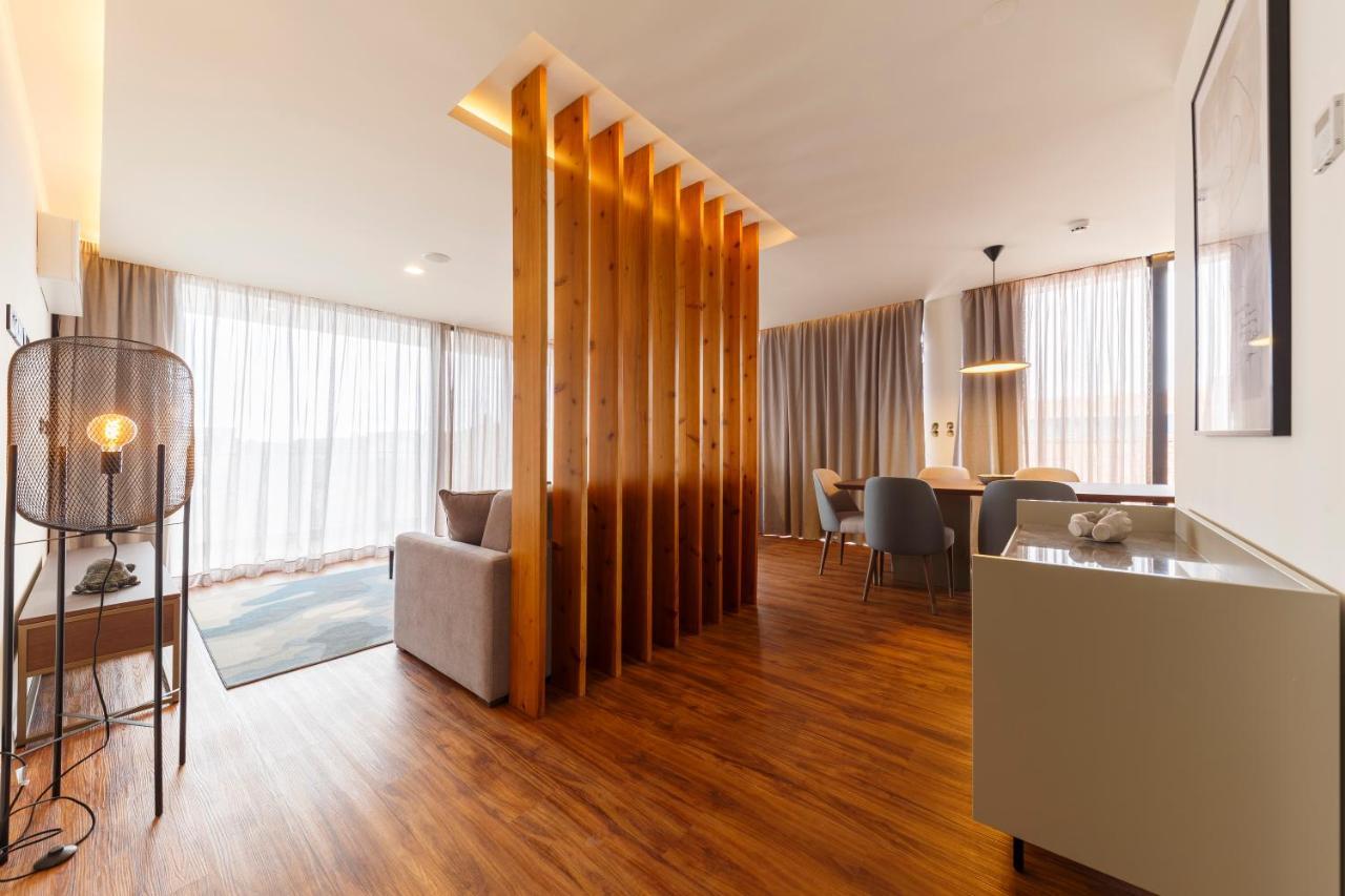 The Shipyard - Angra Aparthotel อังกรา ดู เอโรอิสโม ภายนอก รูปภาพ