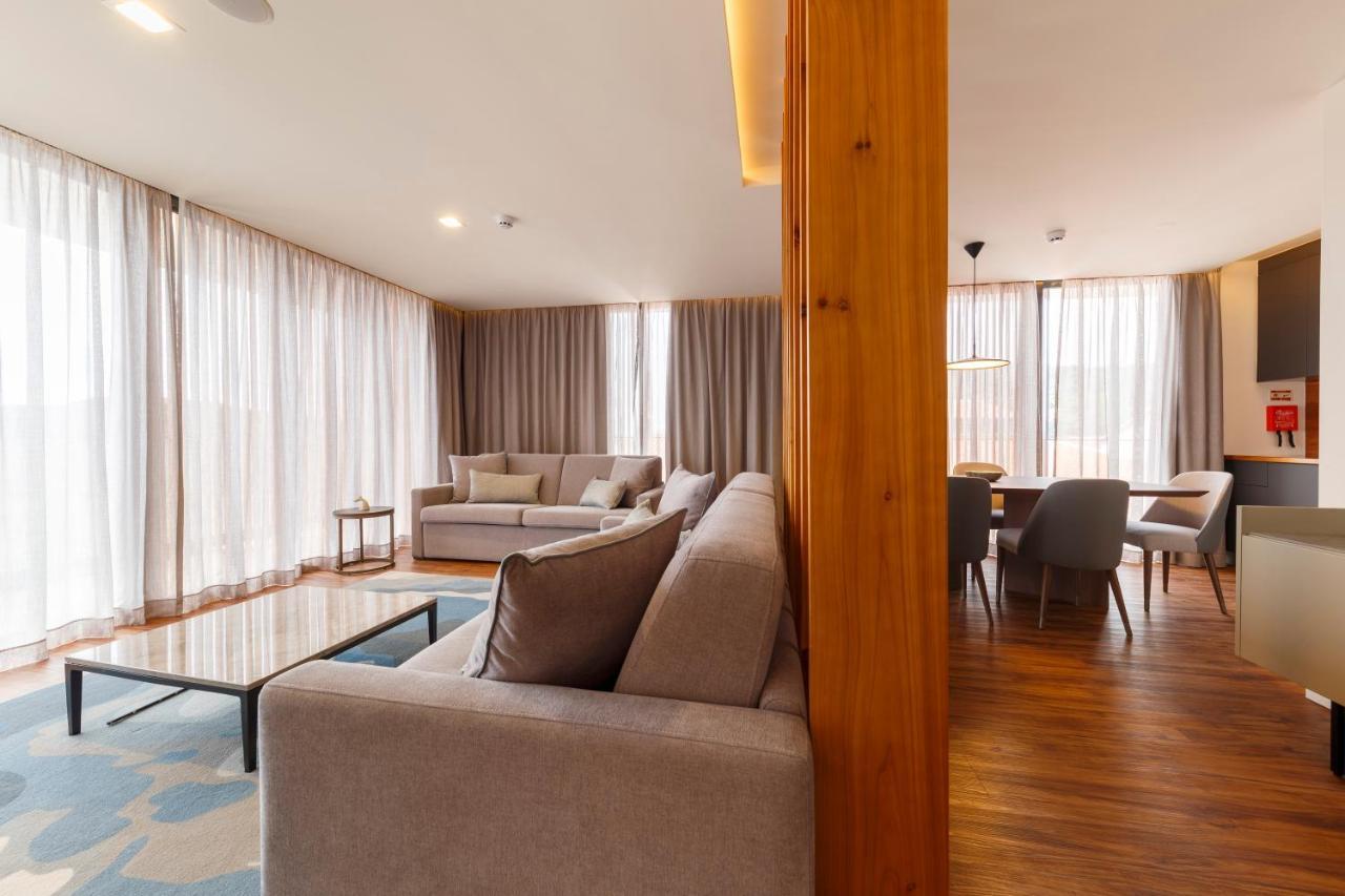 The Shipyard - Angra Aparthotel อังกรา ดู เอโรอิสโม ภายนอก รูปภาพ