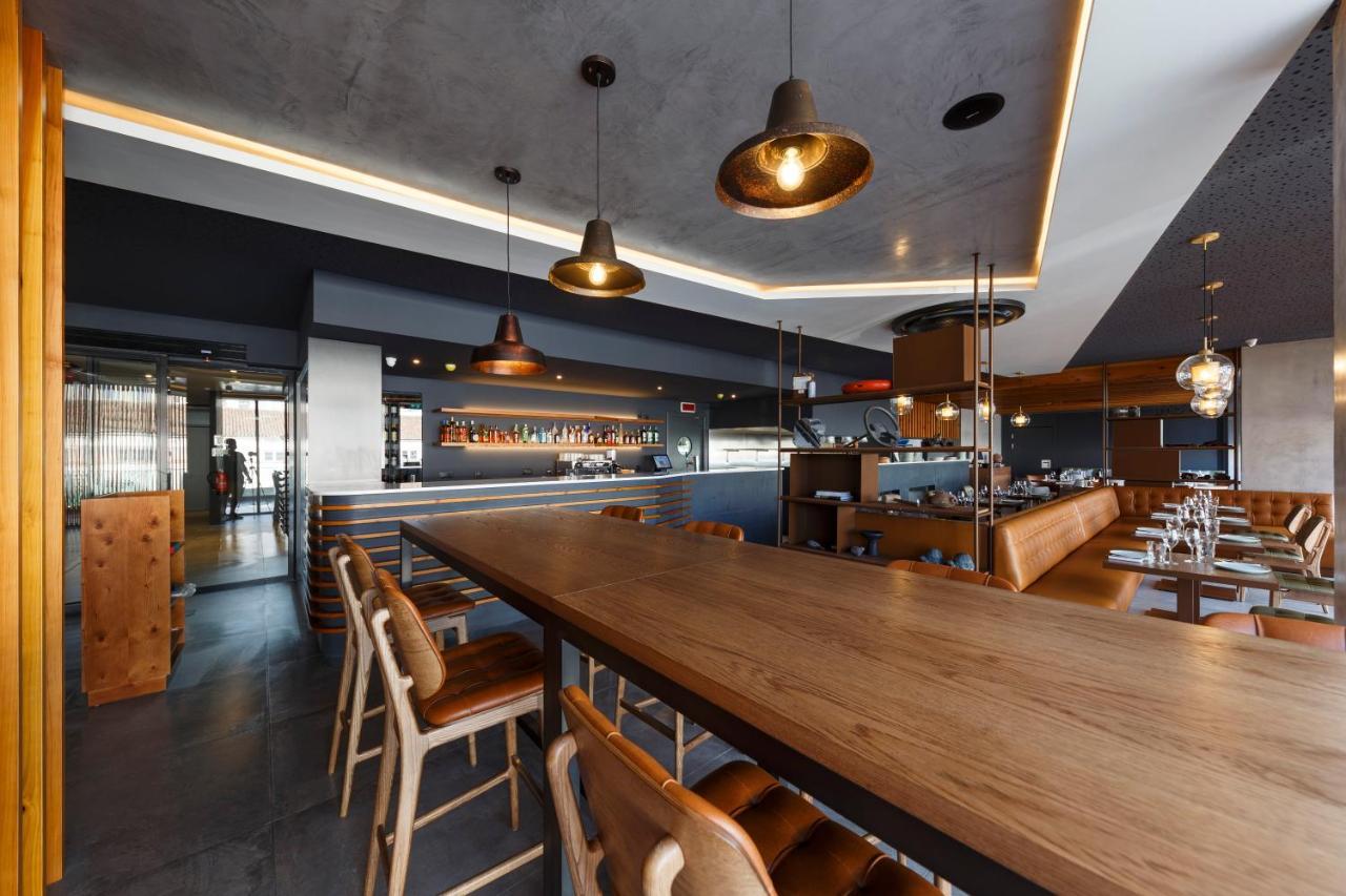 The Shipyard - Angra Aparthotel อังกรา ดู เอโรอิสโม ภายนอก รูปภาพ