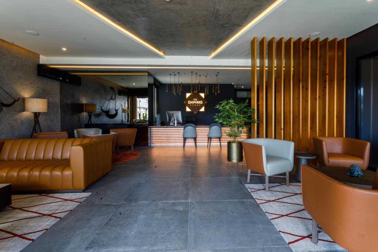 The Shipyard - Angra Aparthotel อังกรา ดู เอโรอิสโม ภายนอก รูปภาพ